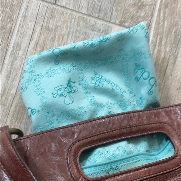 Babee D Distressed Soft Brown Leather Shoulder Bag - Picture 15 of 16